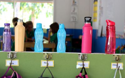 ¡Ayuda a los estudiantes de Futuro Verde a tener agua fría y fresca este verano!