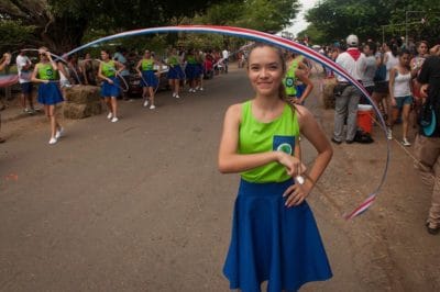 desfile-bandera-e1472750410551