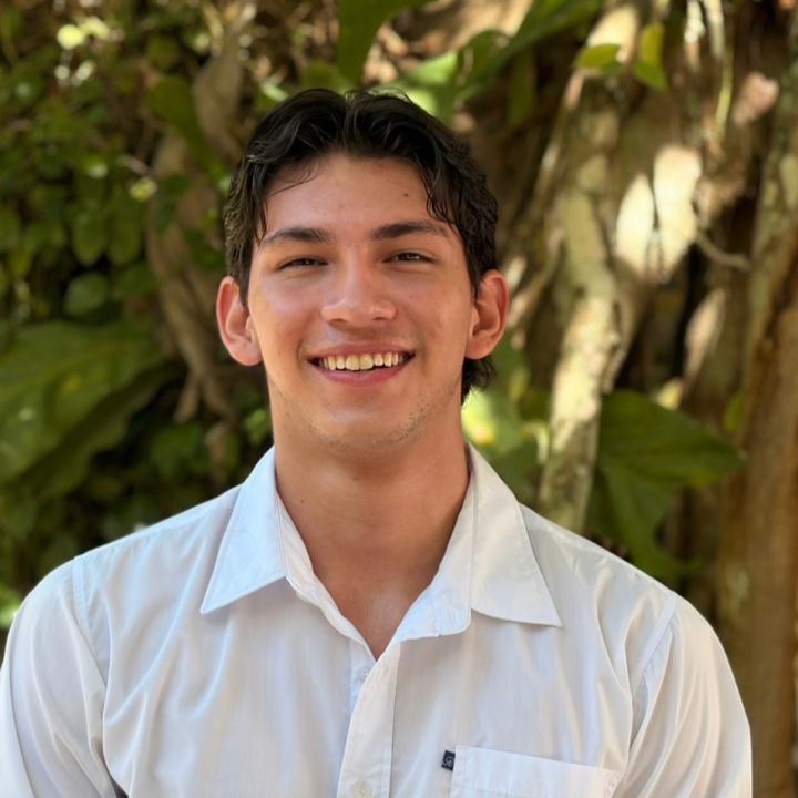 David González